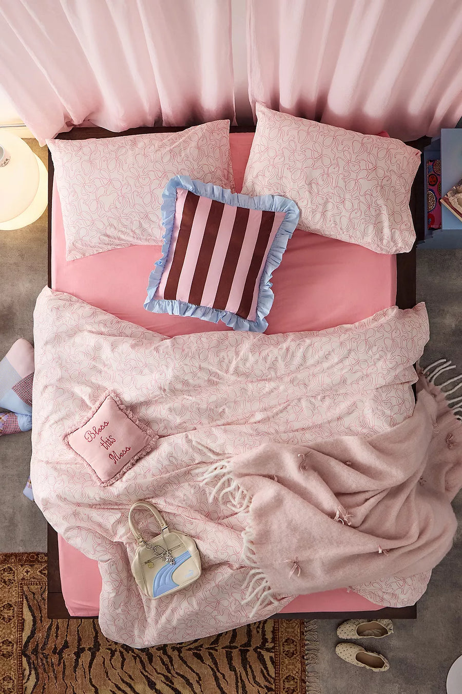 Pink Ribbon - 3 PIECE Bedsheet Set