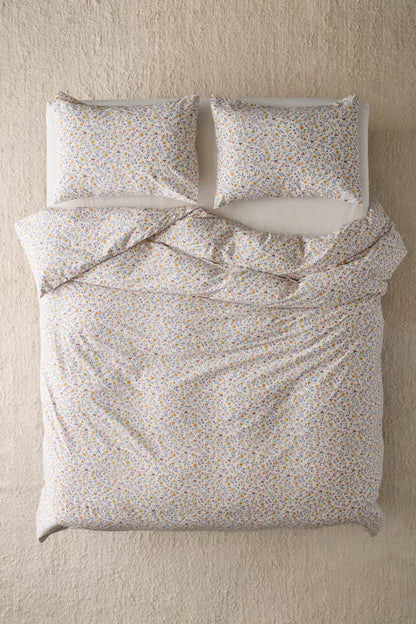 Dream White Era- Bedsheet set (5 FOR 16k)