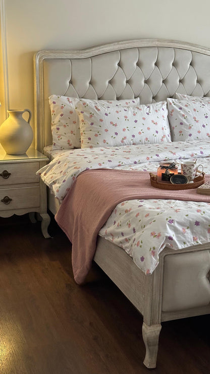 Lilac Little flowers-Bedsheet Set