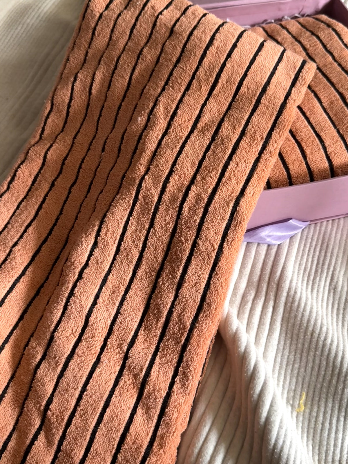 ORANGE STRIPE TOWEL