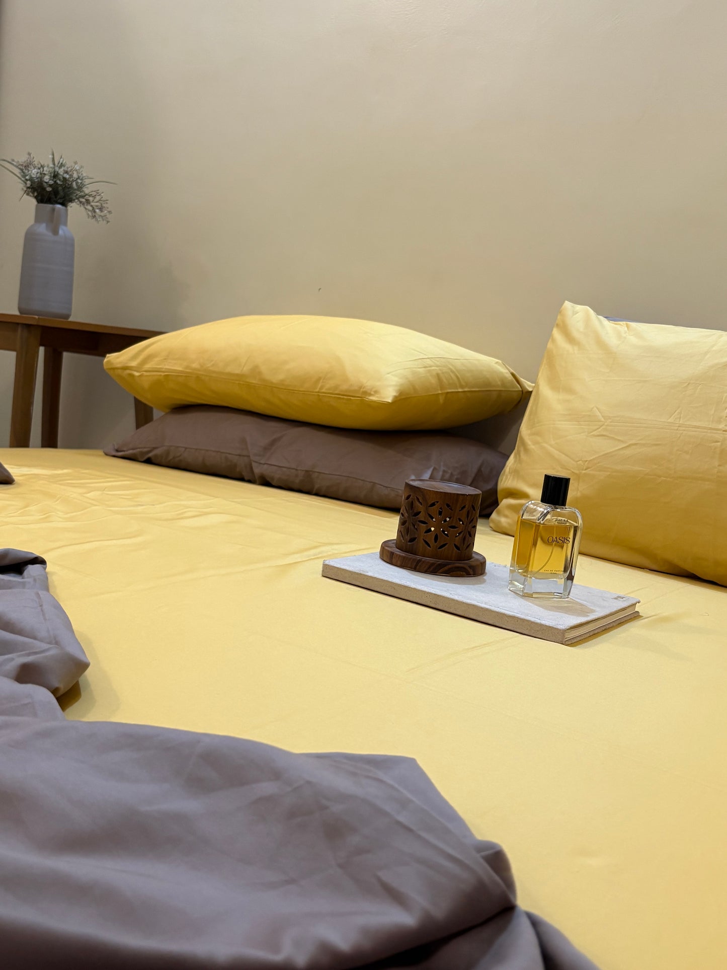 Solid Yellowish Sateen