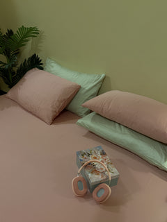 Solid Pink Sateen (PREMIUM)