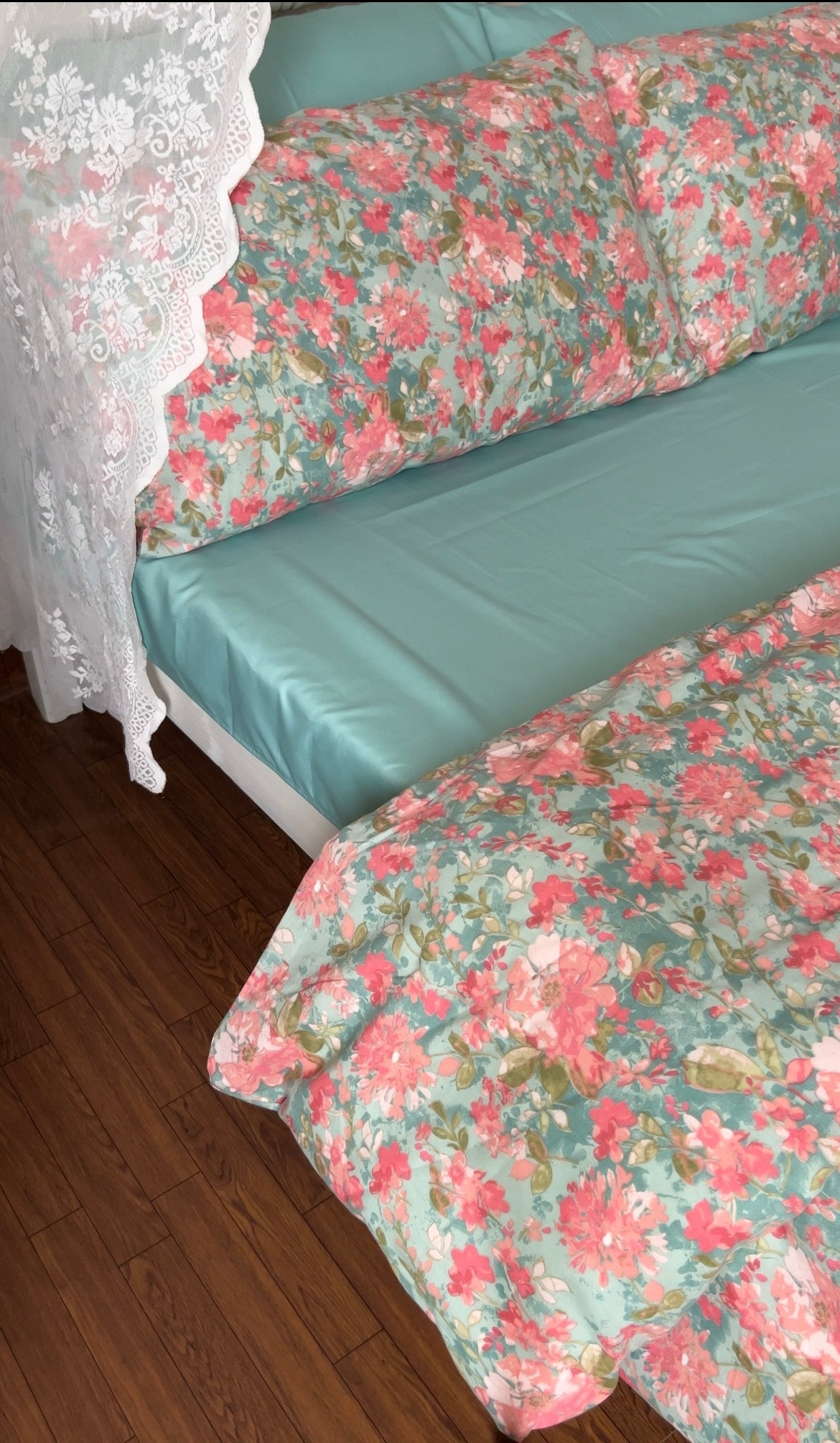 Cottage Florals