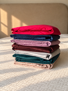 Silk Red (Premium)