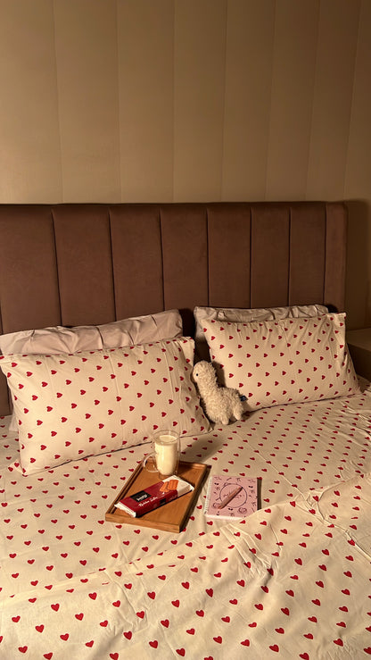 Full Of Hearts - Bedsheet set (5 FOR 16k)